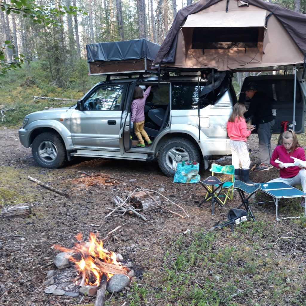 FINLANDE LAURE 490