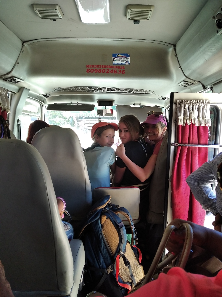 DANS LE BUS VERS SANTIAGO